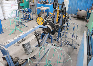 China Edelstahl-Draht-Stacheldraht, der Maschine Kompaktbauweise-Einsparungs-Materialien macht fournisseur