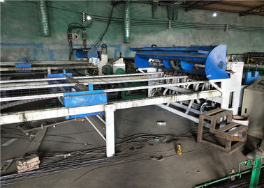 China Zweiseitige Kettenglied-Zaun-Maschine, hohe Geschwindigkeit schweißte Maschendraht-Maschine fournisseur