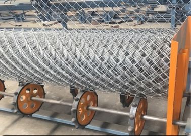 China Bauernhof-Gefängnis-Kettenglied-Zaun-Maschine 1,5 - 4.5MM hohe Produktivitäts-hoher Standard fournisseur